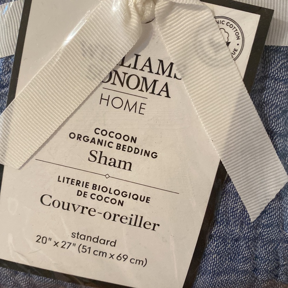 Williams Sonoma cocoon organic bedding shams (2) - Picture 3 of 6